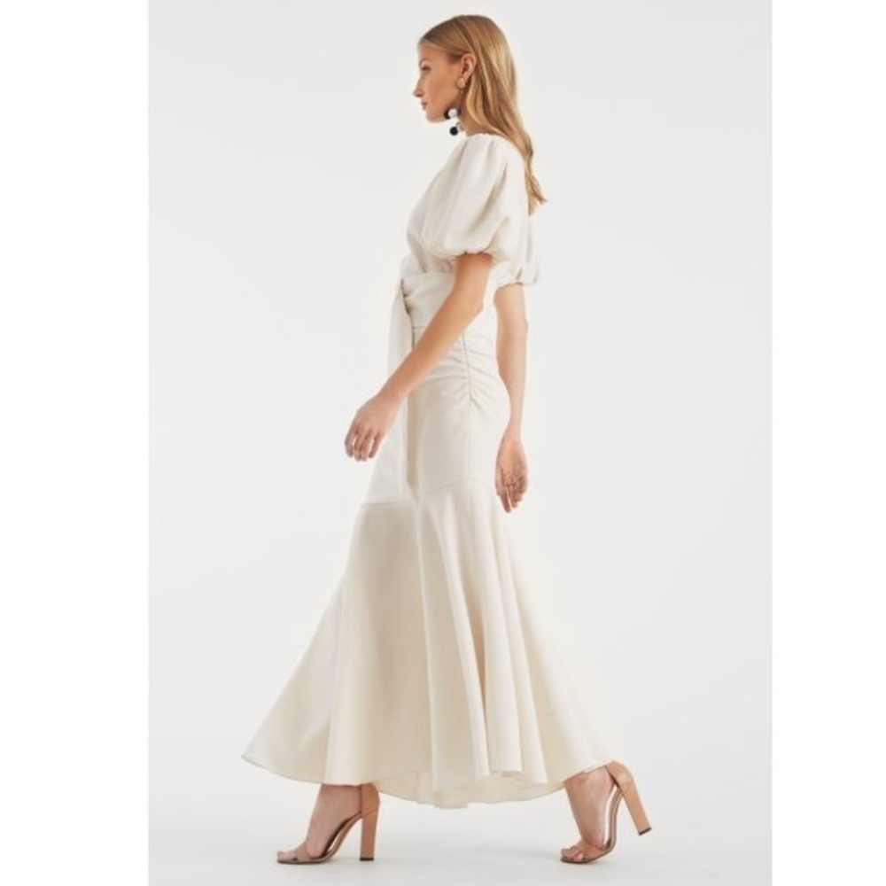 NWT $650 Sachin & Babi Elegant Cream Maxi Dress with Puff Sleeves size 8 - Picture 2 of 4